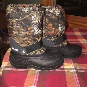 Kamik snow boots